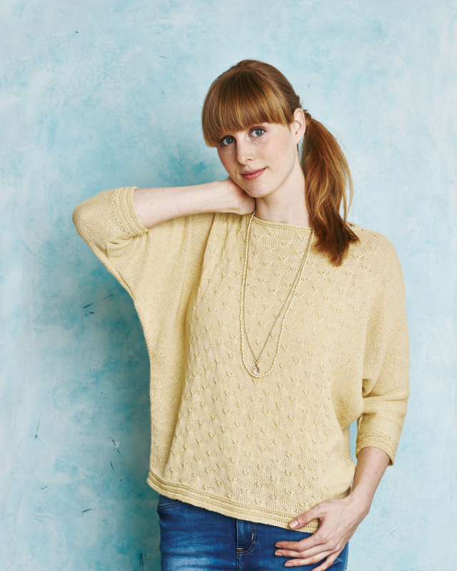 BLUSE MED SMÅ FUGLE (PDF 25KR)